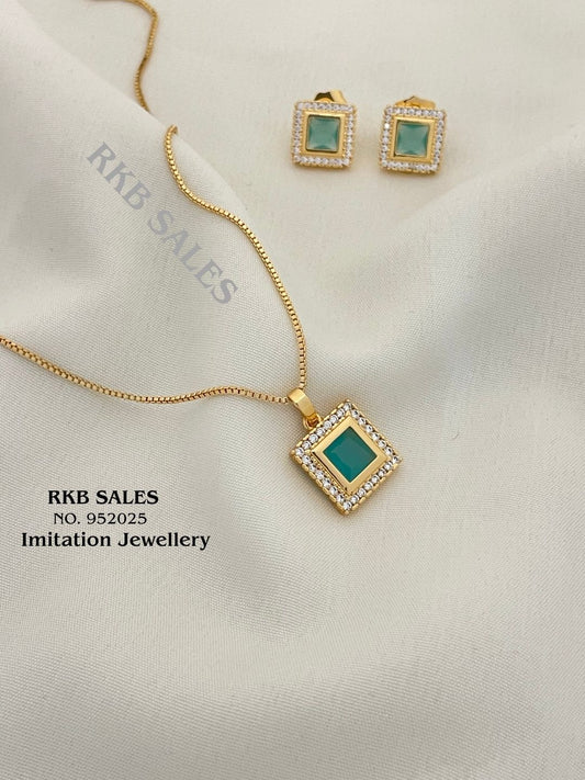 Chain Pendant Earring Set for Daily Wear At Wholesale Price