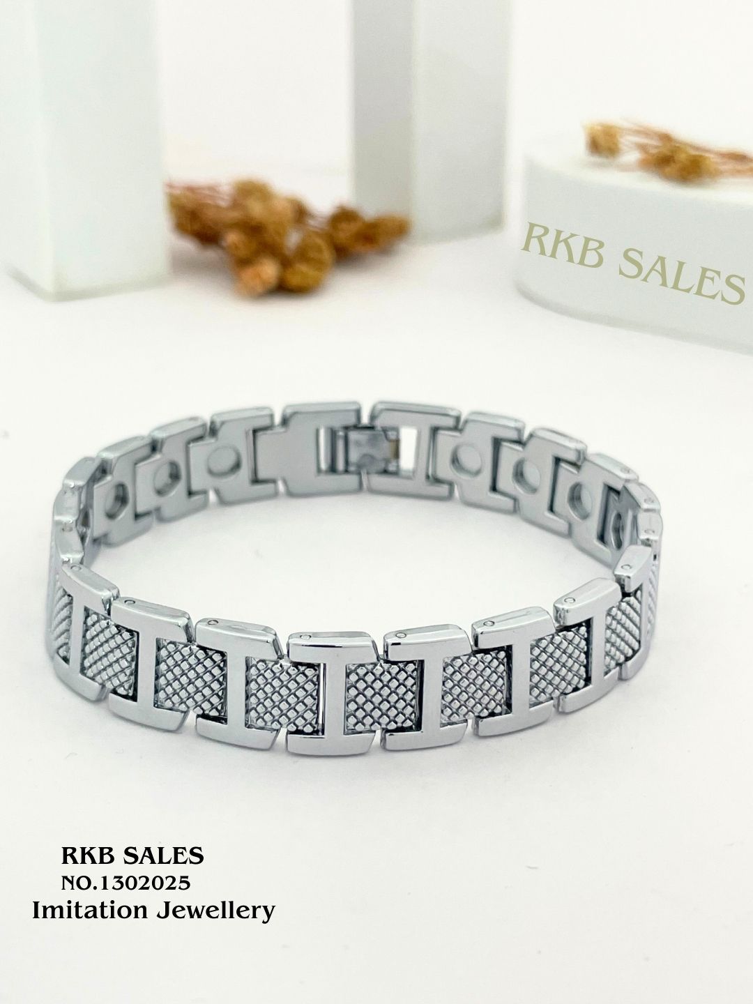 Men’s Bracelet for Daily Wear At Wholesale Price